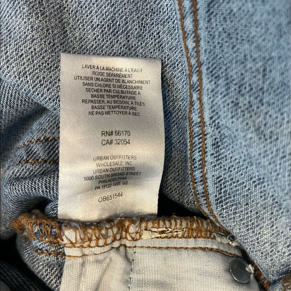 Urban Outfitters BDG Mom Highrise Washed Patchwork Blue Jeans - Picture 8 of 8